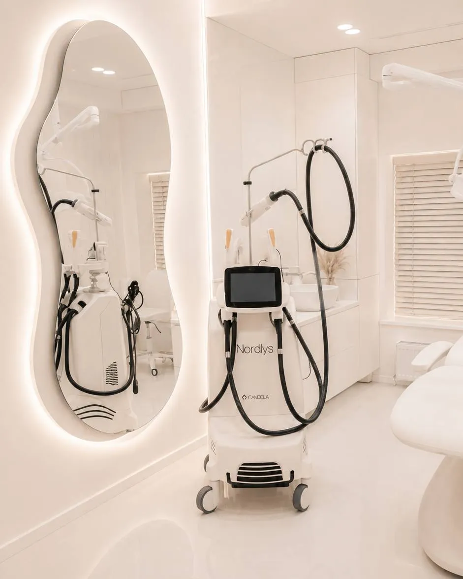 Косметология, второй кабинет, Lia Aesthetic Clinic